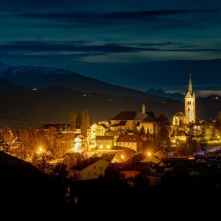 Winterurlaub in Radstadt, Abendspaziergang entlang der Stadtmauer © TVB Radstadt_Christian Hochwimmer