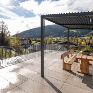 Sonnenterrasse mit Panoramablick